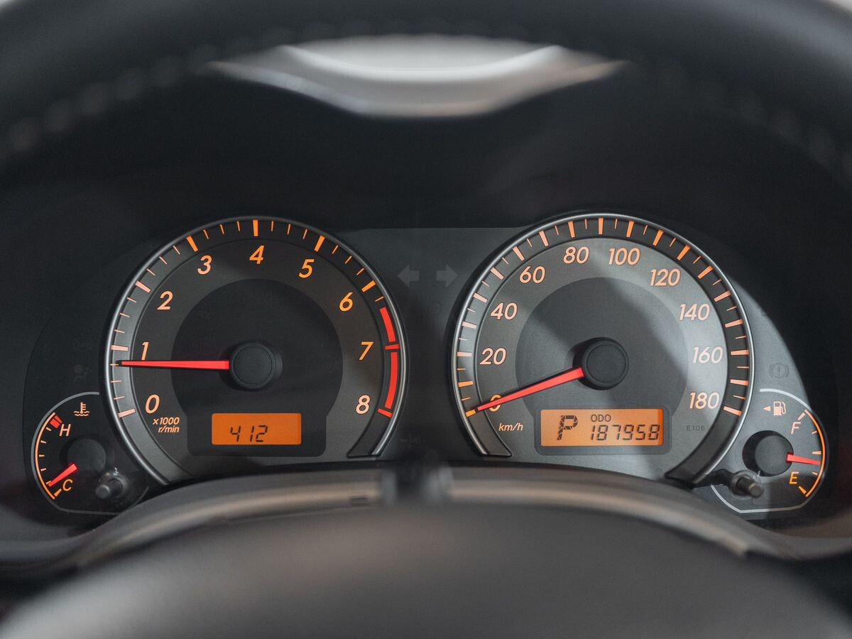 Toyota Corolla Fielder 2009 - фото автомобиля