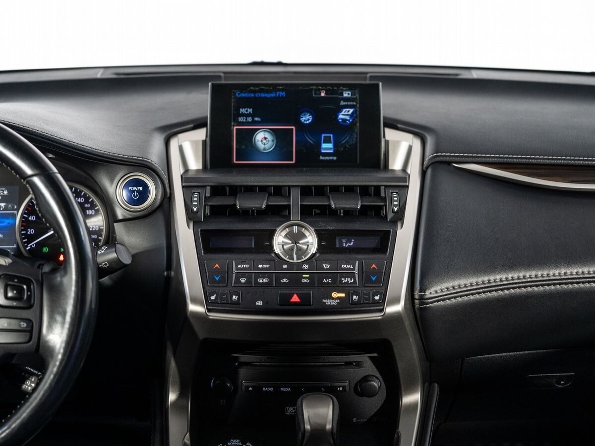 Lexus NX300h 2014 - фото автомобиля