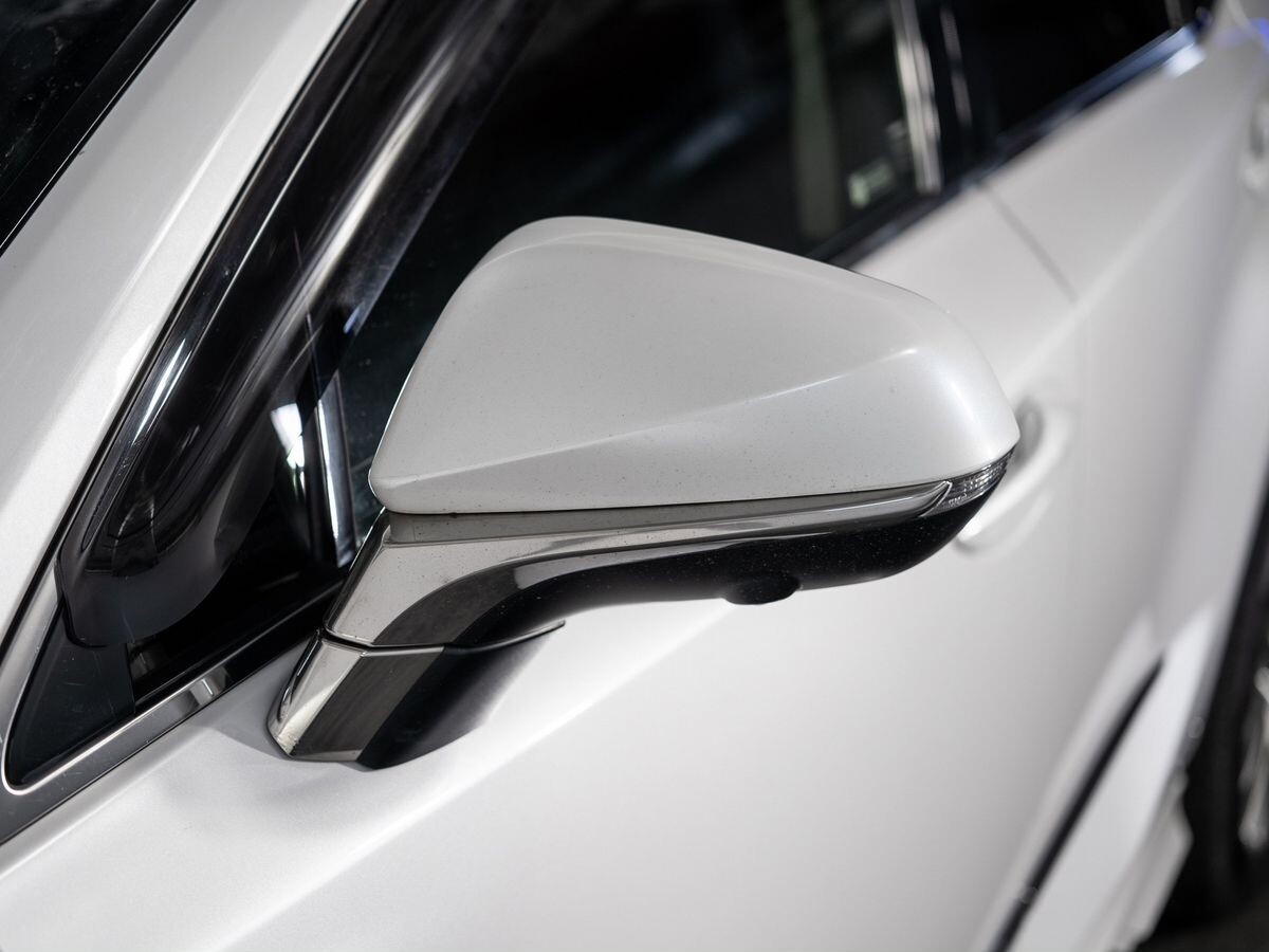 Lexus NX300h 2014 - фото автомобиля