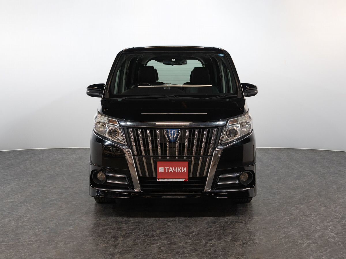Toyota Esquire 2015 - фото автомобиля