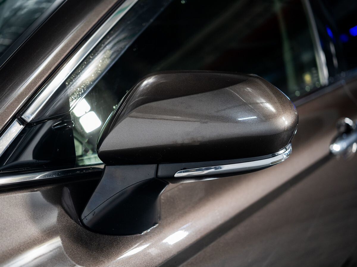 Toyota Camry 2018 - фото автомобиля