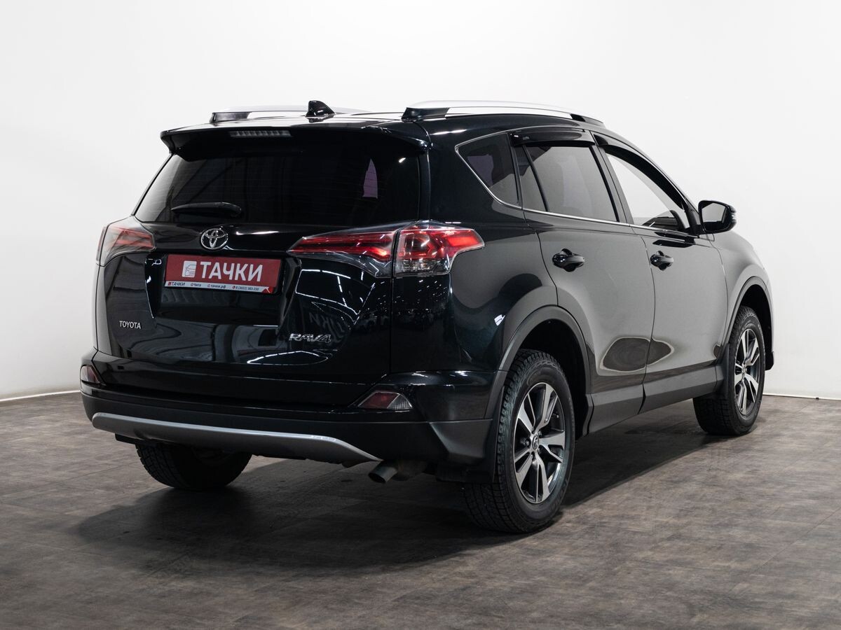 Toyota RAV4 2015 - фото автомобиля