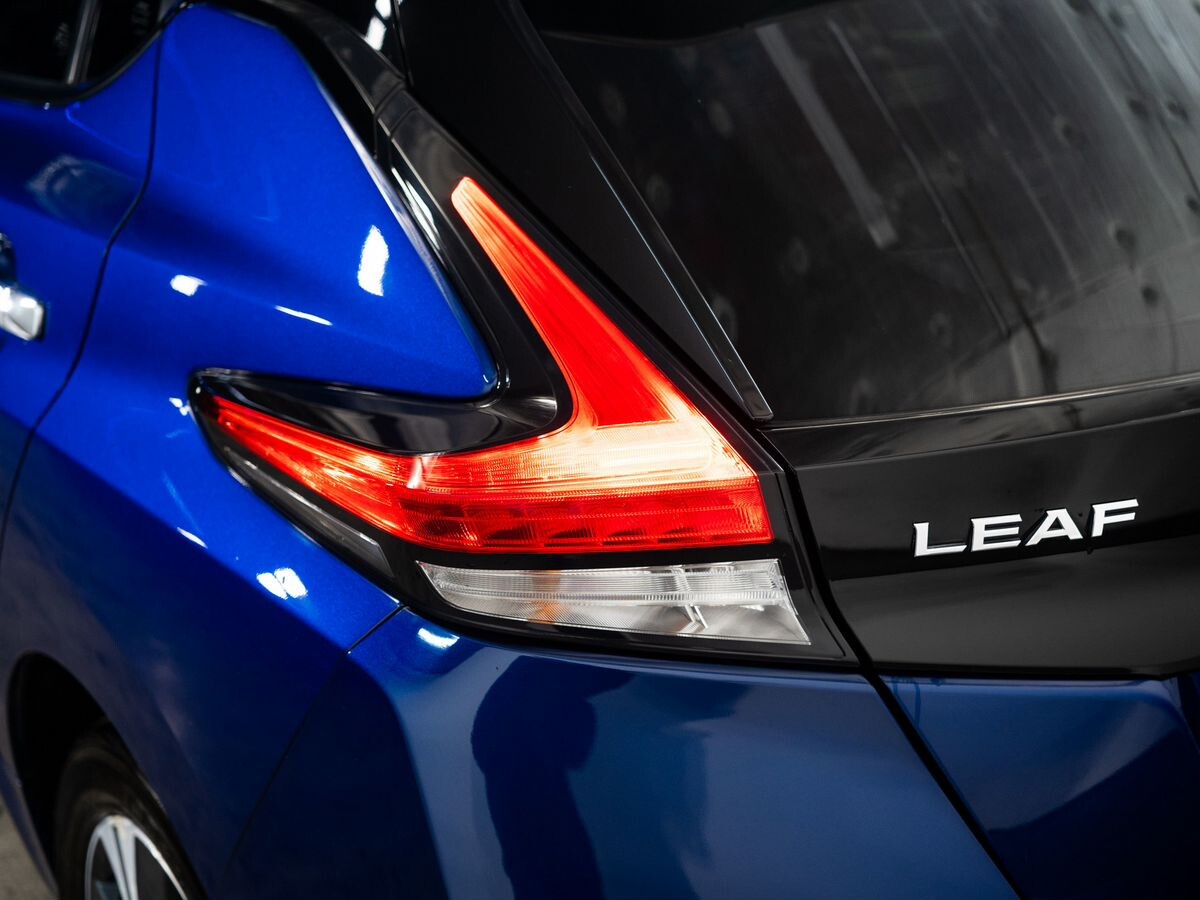 Nissan Leaf 2017 - фото автомобиля