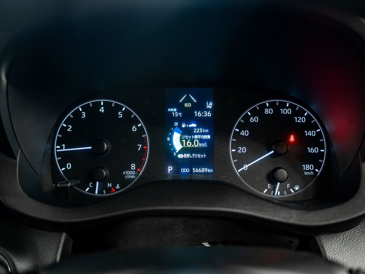 Toyota Yaris 2020 - фото автомобиля
