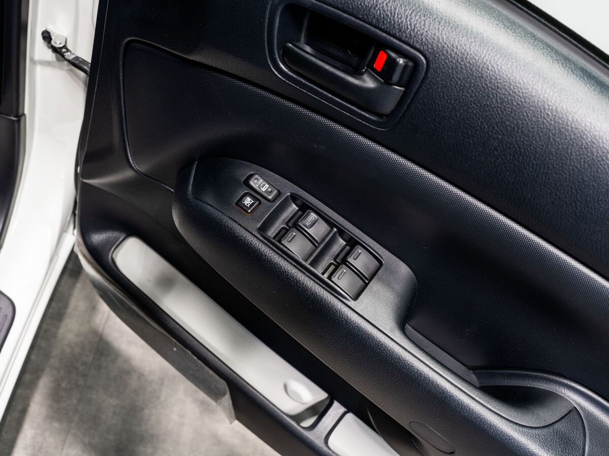 Toyota Probox 2025 - фото автомобиля