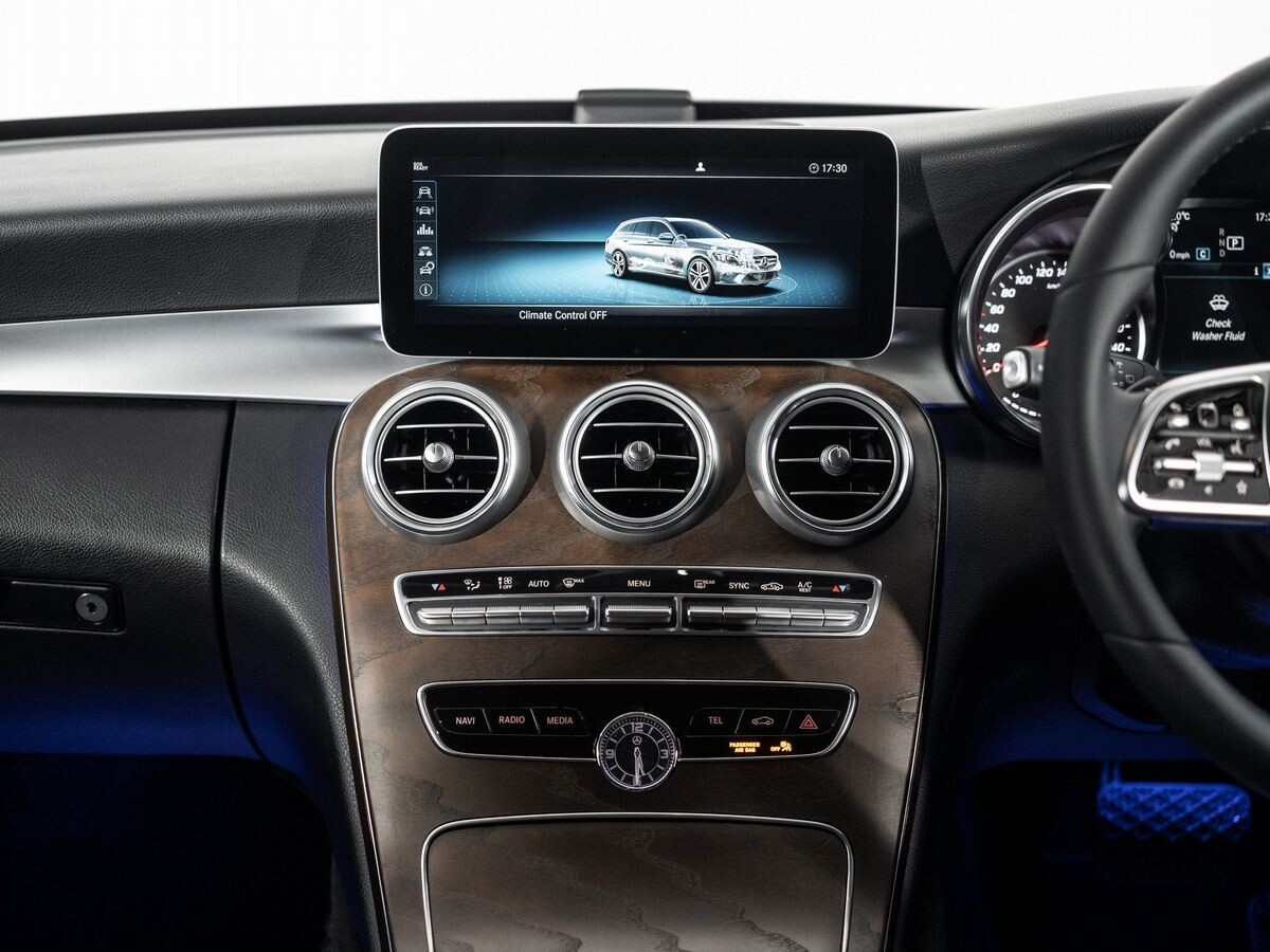 Mercedes-Benz C-Class 2018 - фото автомобиля