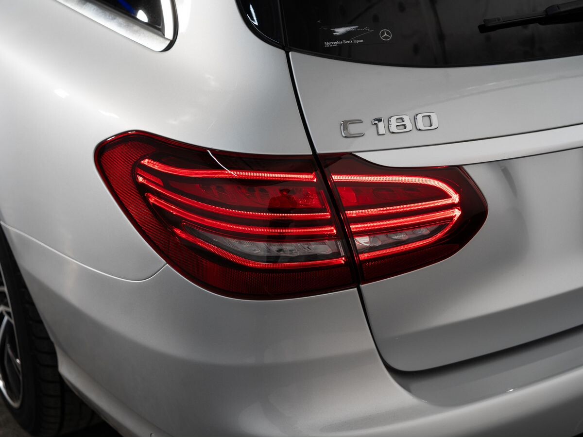 Mercedes-Benz C-Class 2018 - фото автомобиля