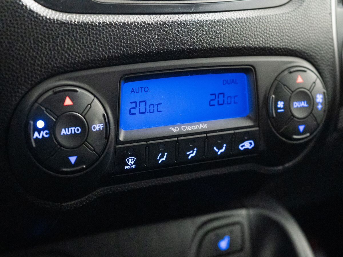 Hyundai ix35 2012 - фото автомобиля