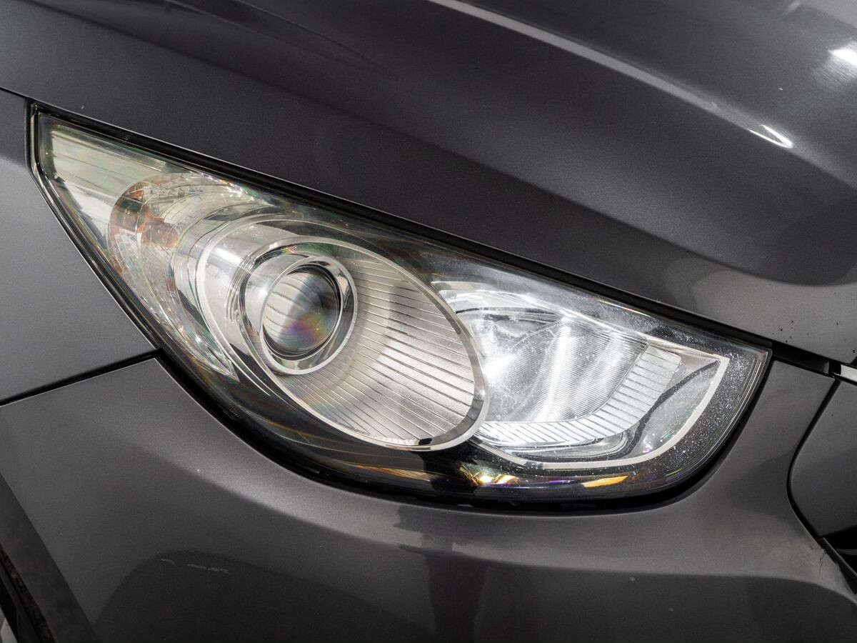 Hyundai ix35 2012 - фото автомобиля