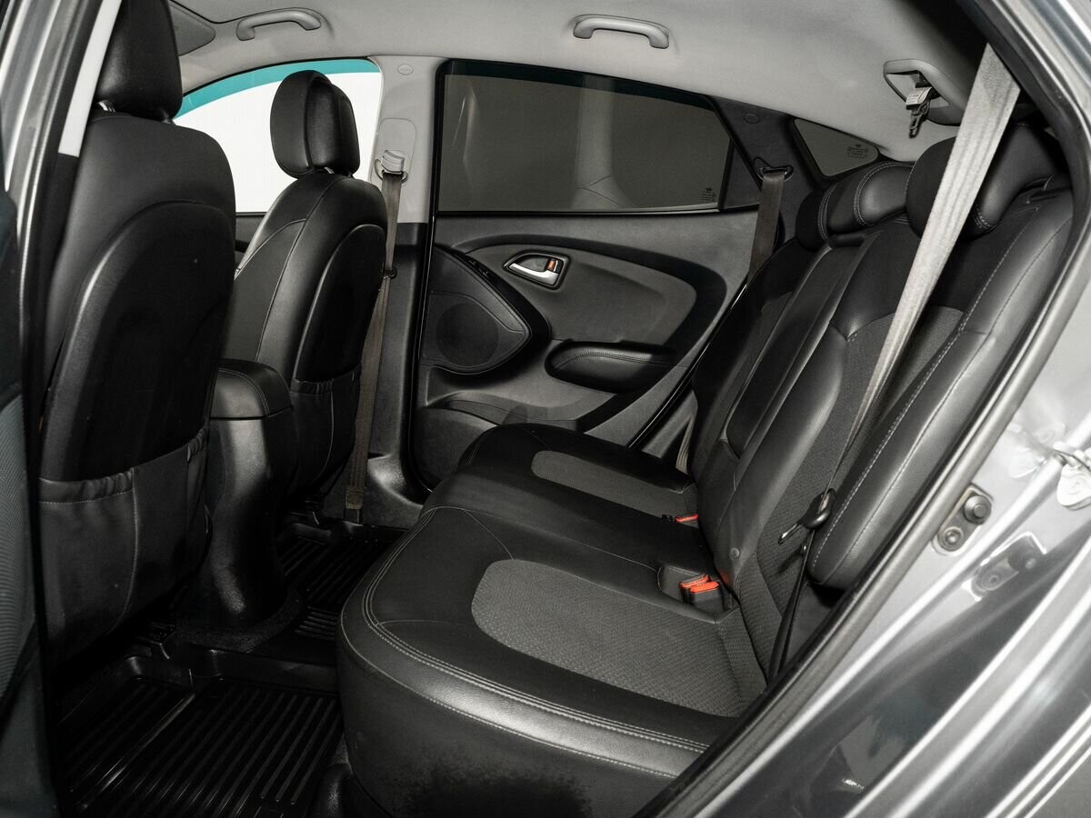 Hyundai ix35 2012 - фото автомобиля