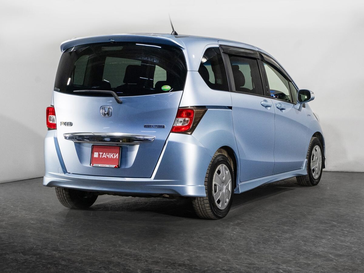 Honda Freed 2012 - фото автомобиля