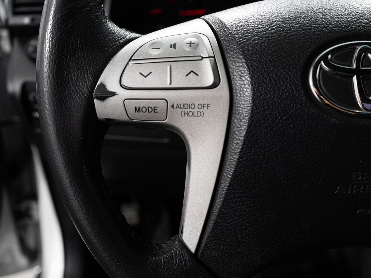 Toyota Camry 2008 - фото автомобиля
