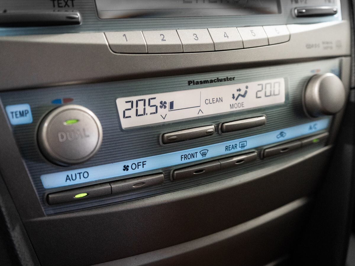 Toyota Camry 2008 - фото автомобиля