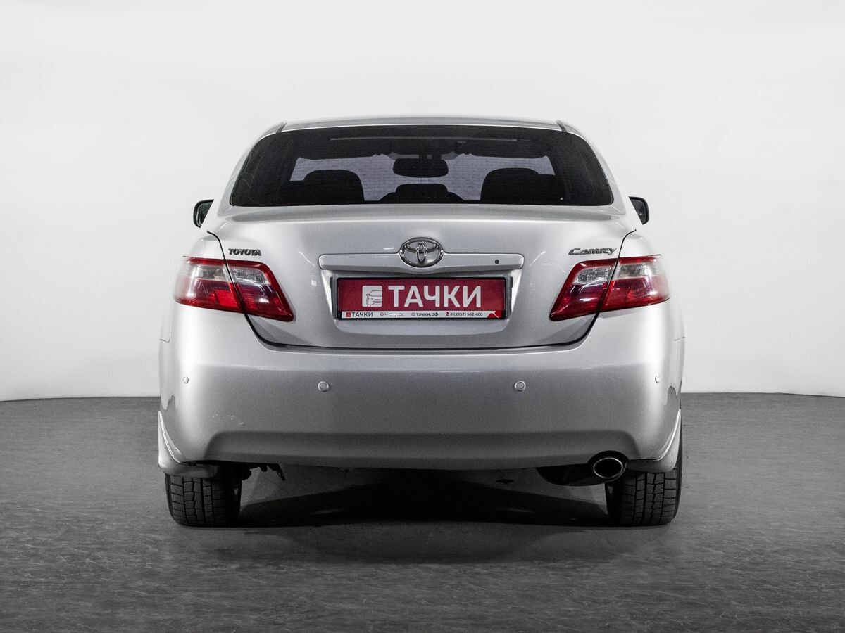 Toyota Camry 2008 - фото автомобиля