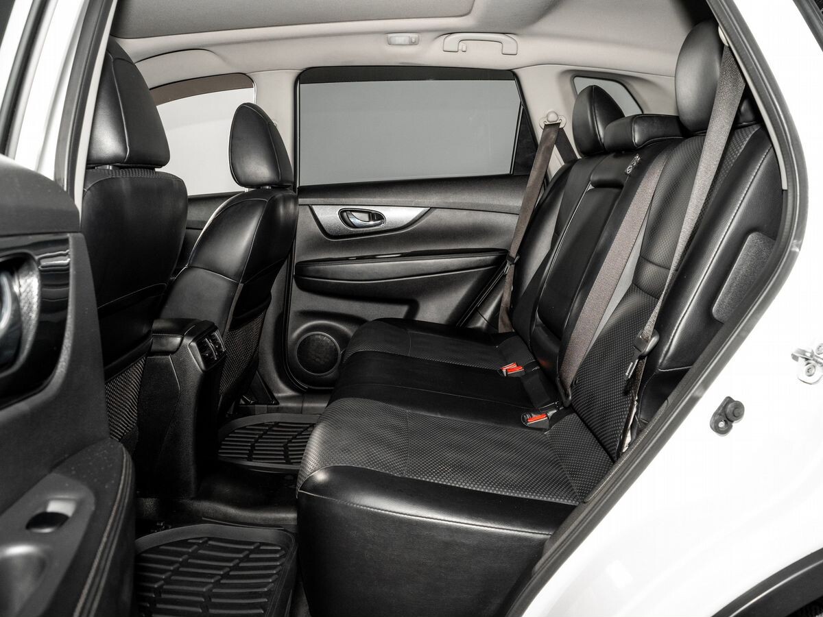 Nissan X-Trail 2016 - фото автомобиля