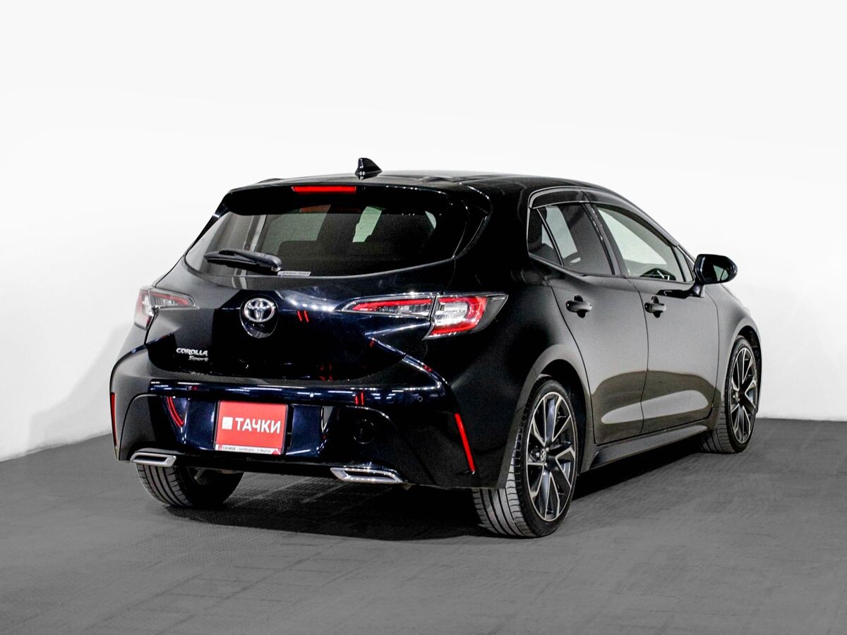 Toyota Corolla 2018 - фото автомобиля