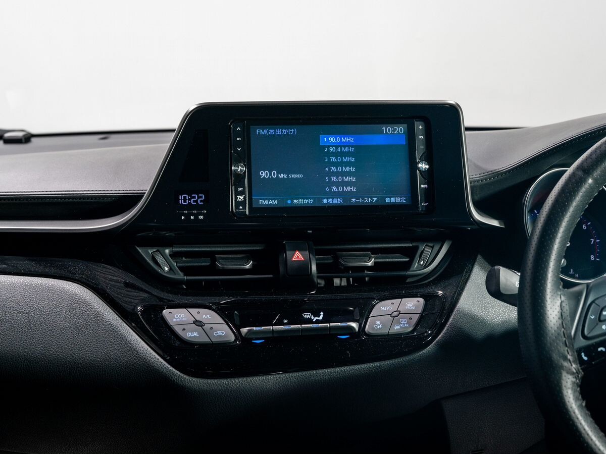 Toyota C-HR 2019 - фото автомобиля