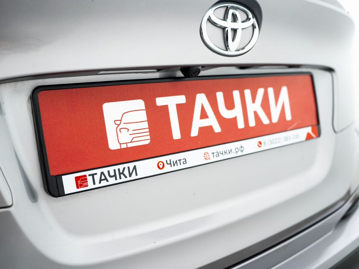 Toyota C-HR 2019 - фото автомобиля