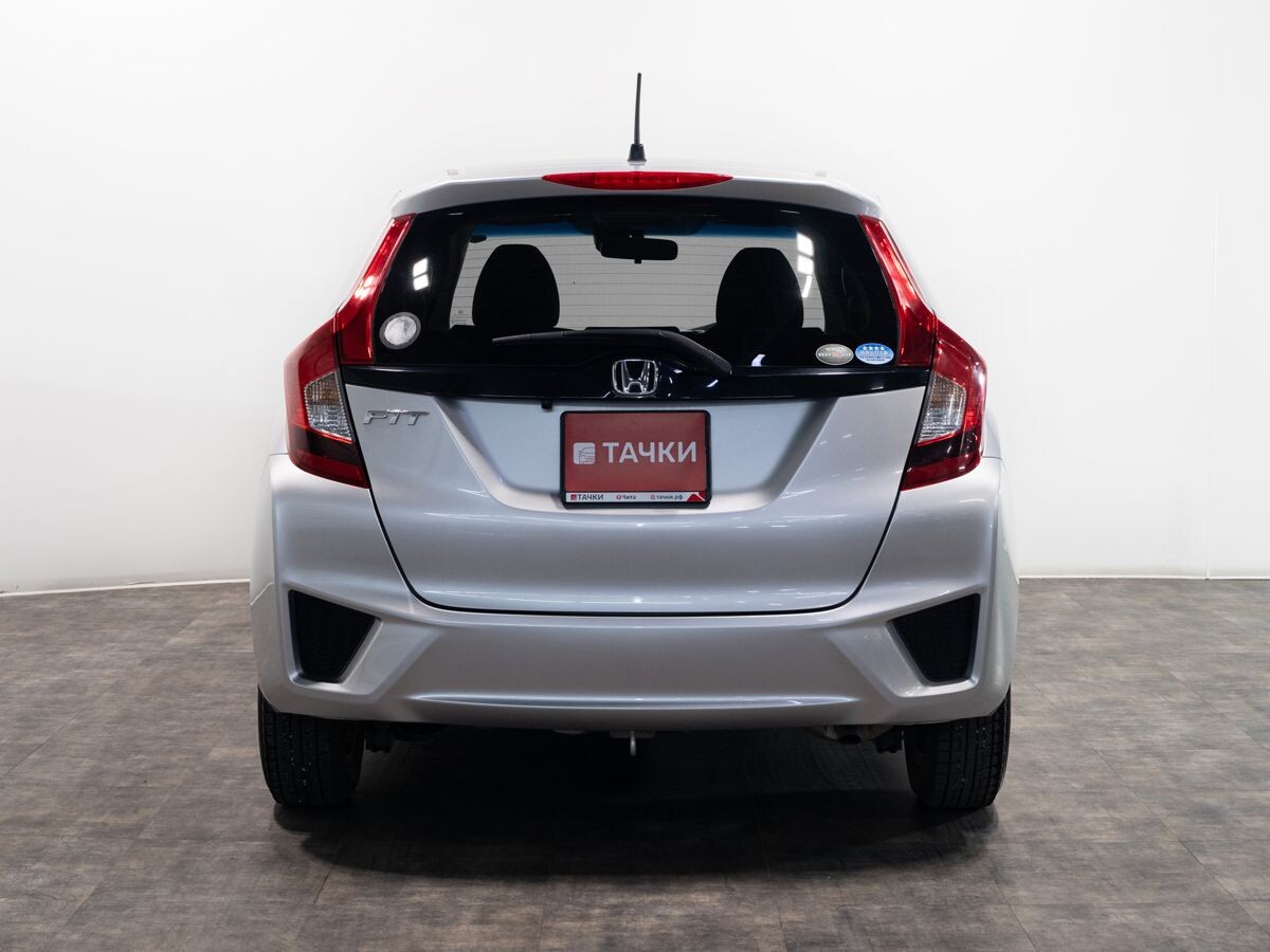Honda Fit 2013 - фото автомобиля