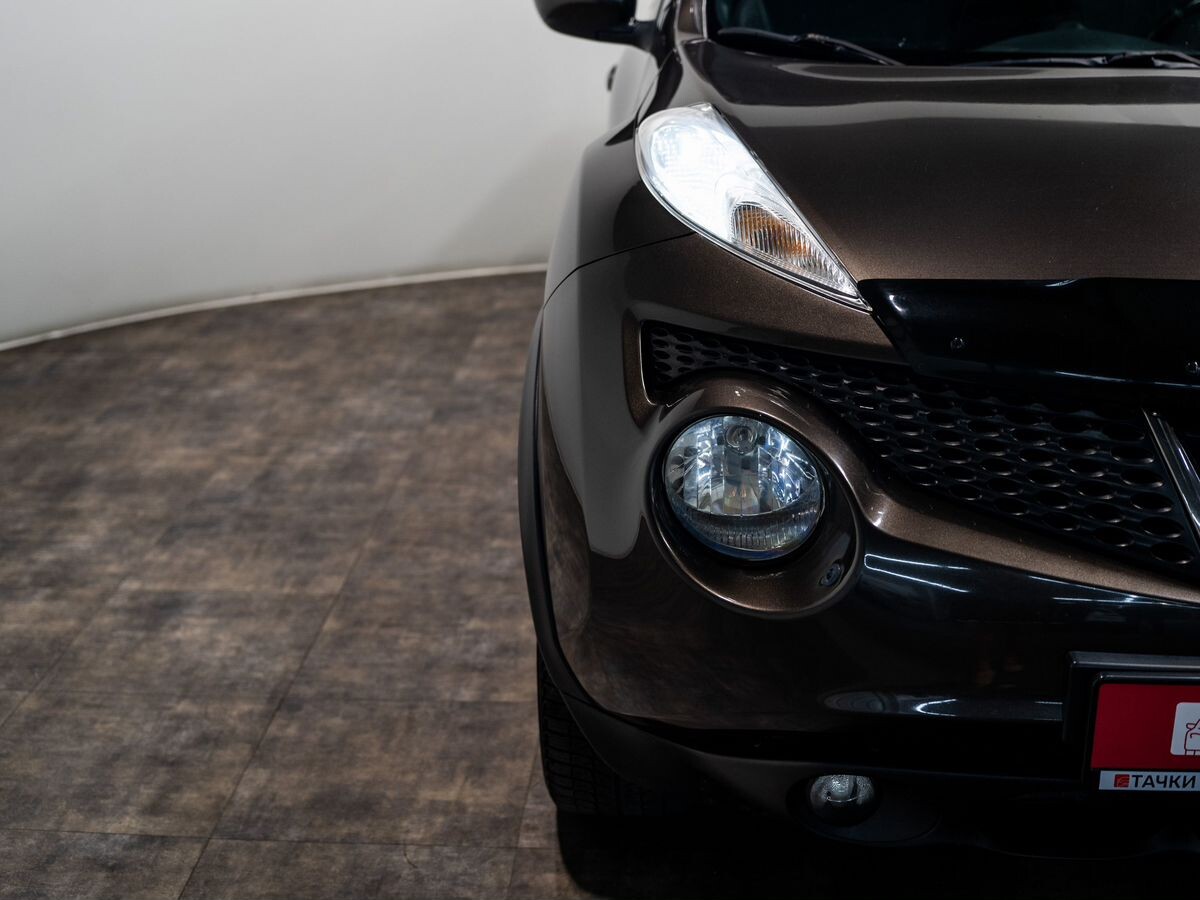 Nissan Juke 2012 - фото автомобиля