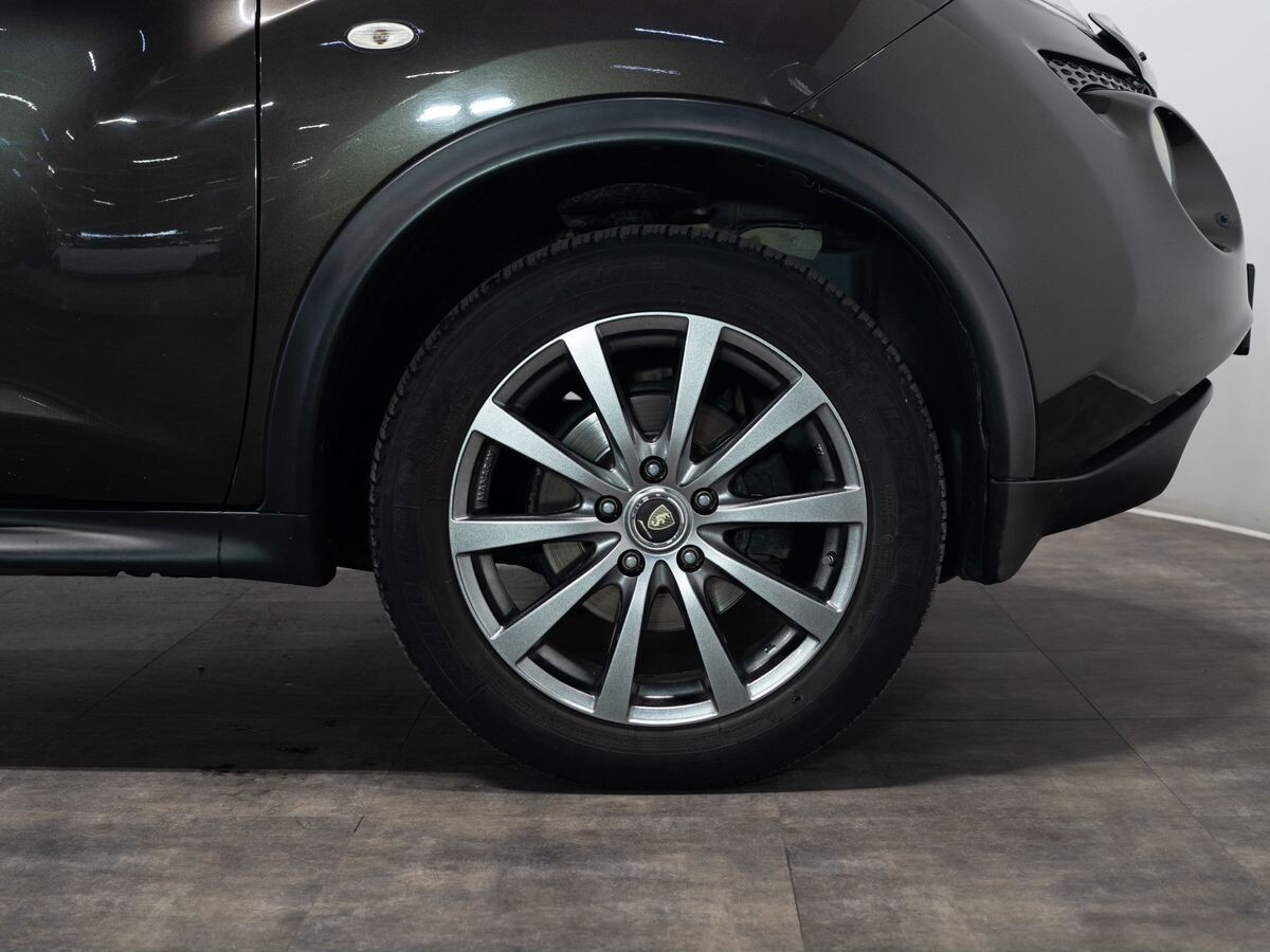 Nissan Juke 2012 - фото автомобиля