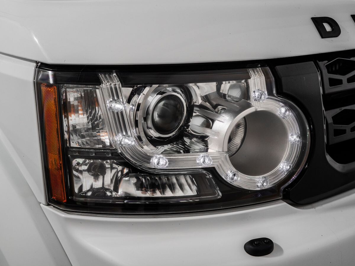 Land Rover Discovery 2013 - фото автомобиля