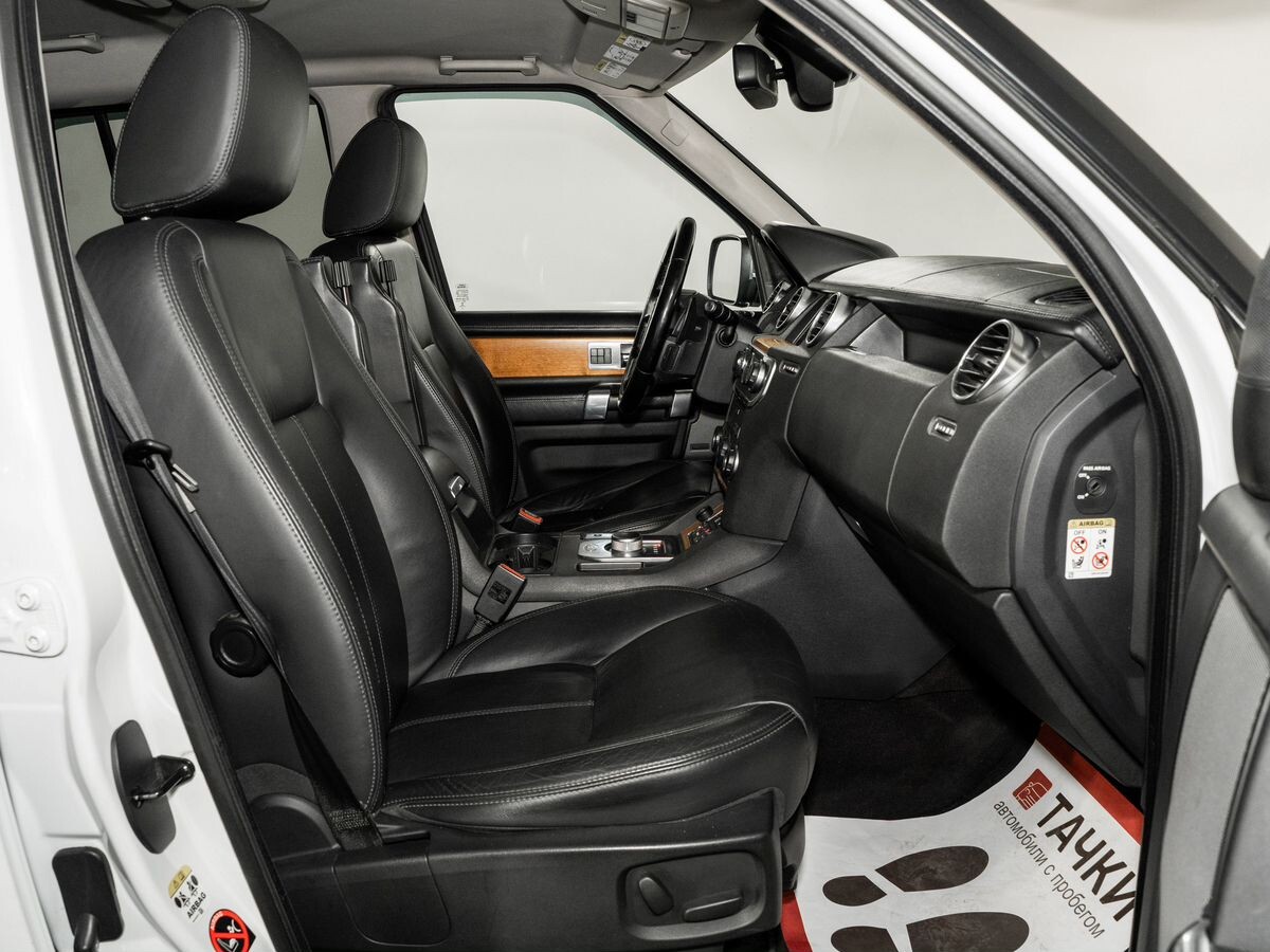 Land Rover Discovery 2013 - фото автомобиля
