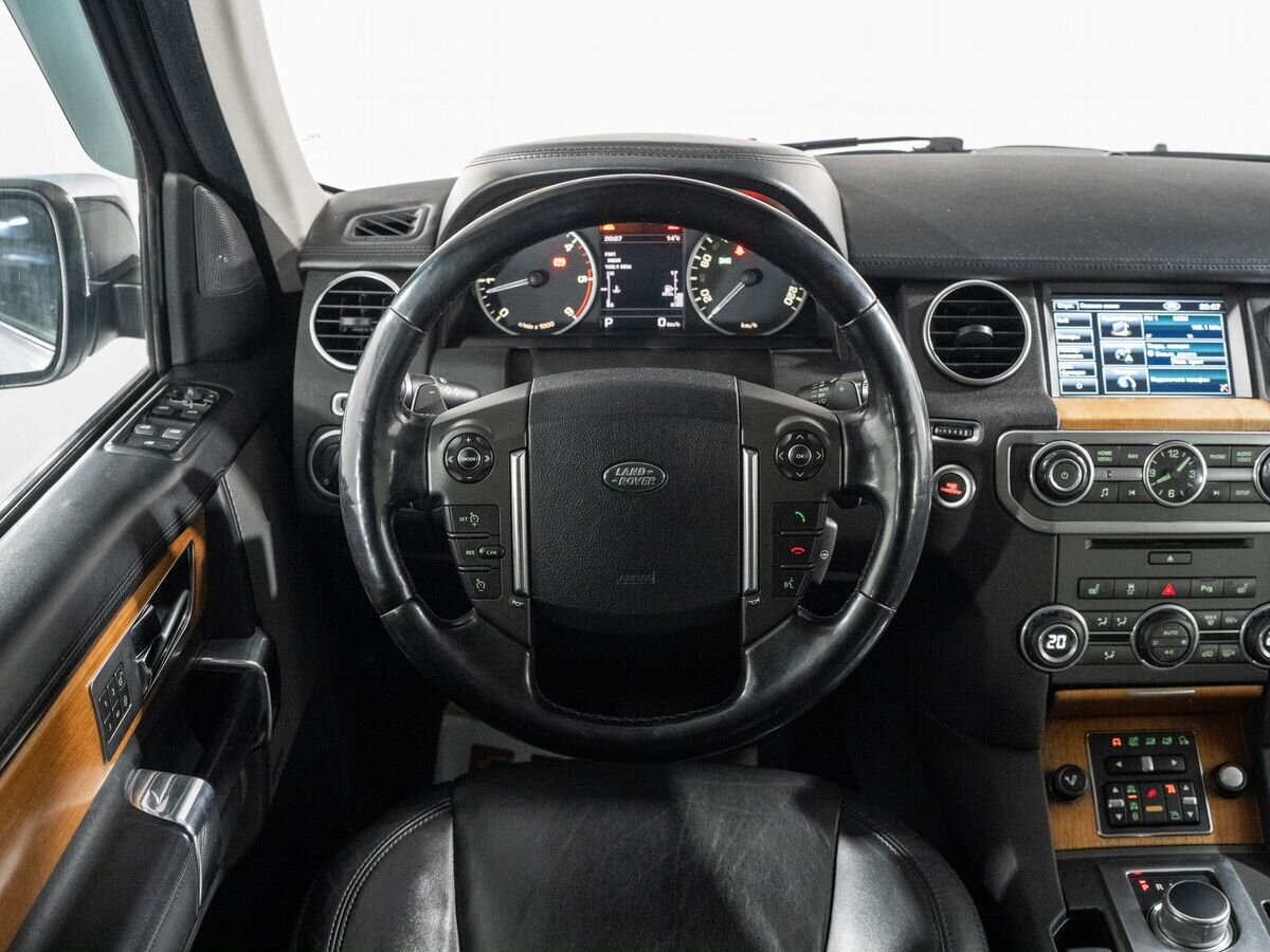 Land Rover Discovery 2013 - фото автомобиля