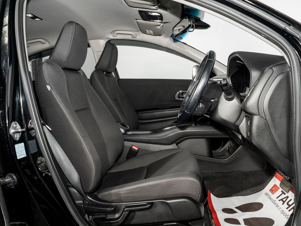 Honda Vezel 2018 - фото автомобиля