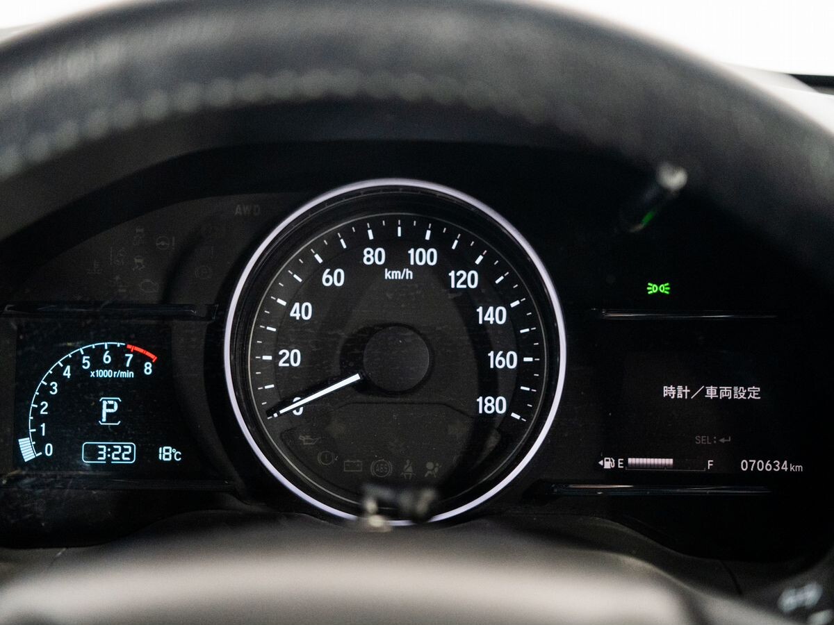 Honda Vezel 2018 - фото автомобиля