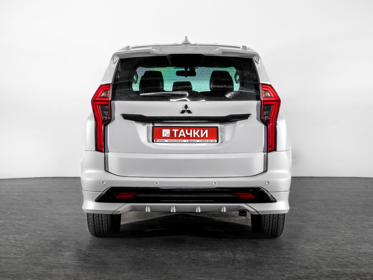 Mitsubishi Pajero Sport 2020 - фото автомобиля