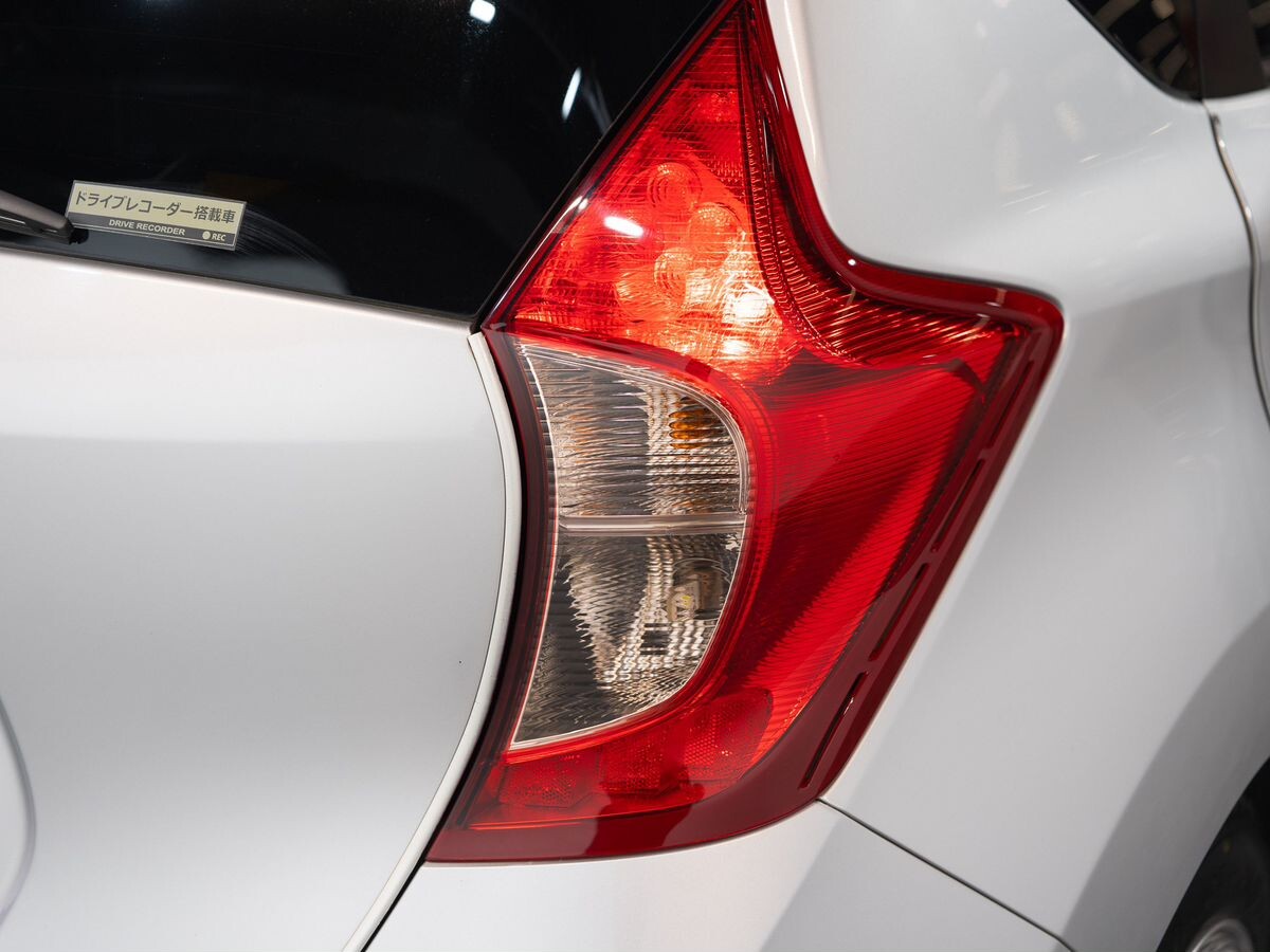 Nissan Note 2016 - фото автомобиля