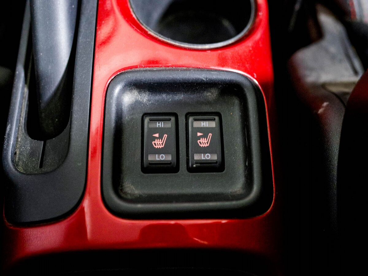 Nissan Juke 2013 - фото автомобиля