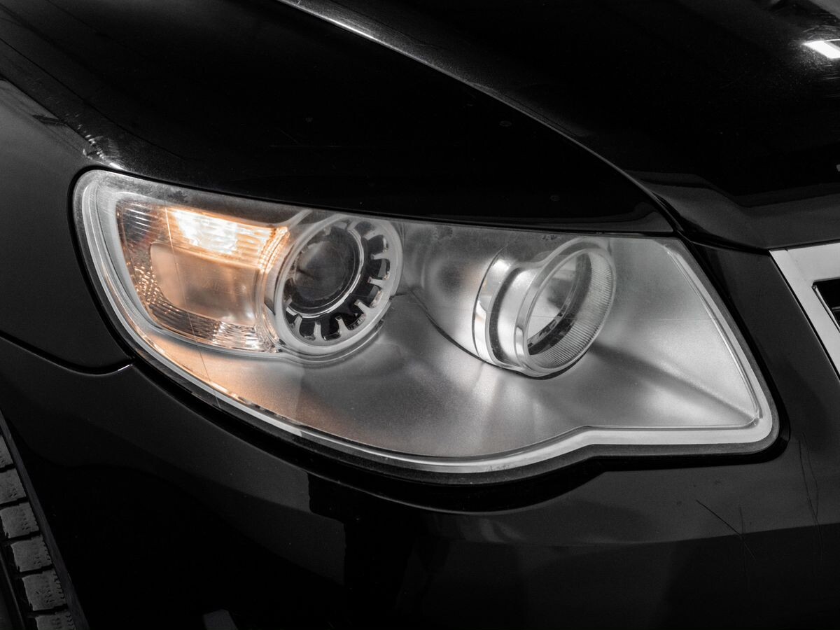 Volkswagen Touareg 2008 - фото автомобиля