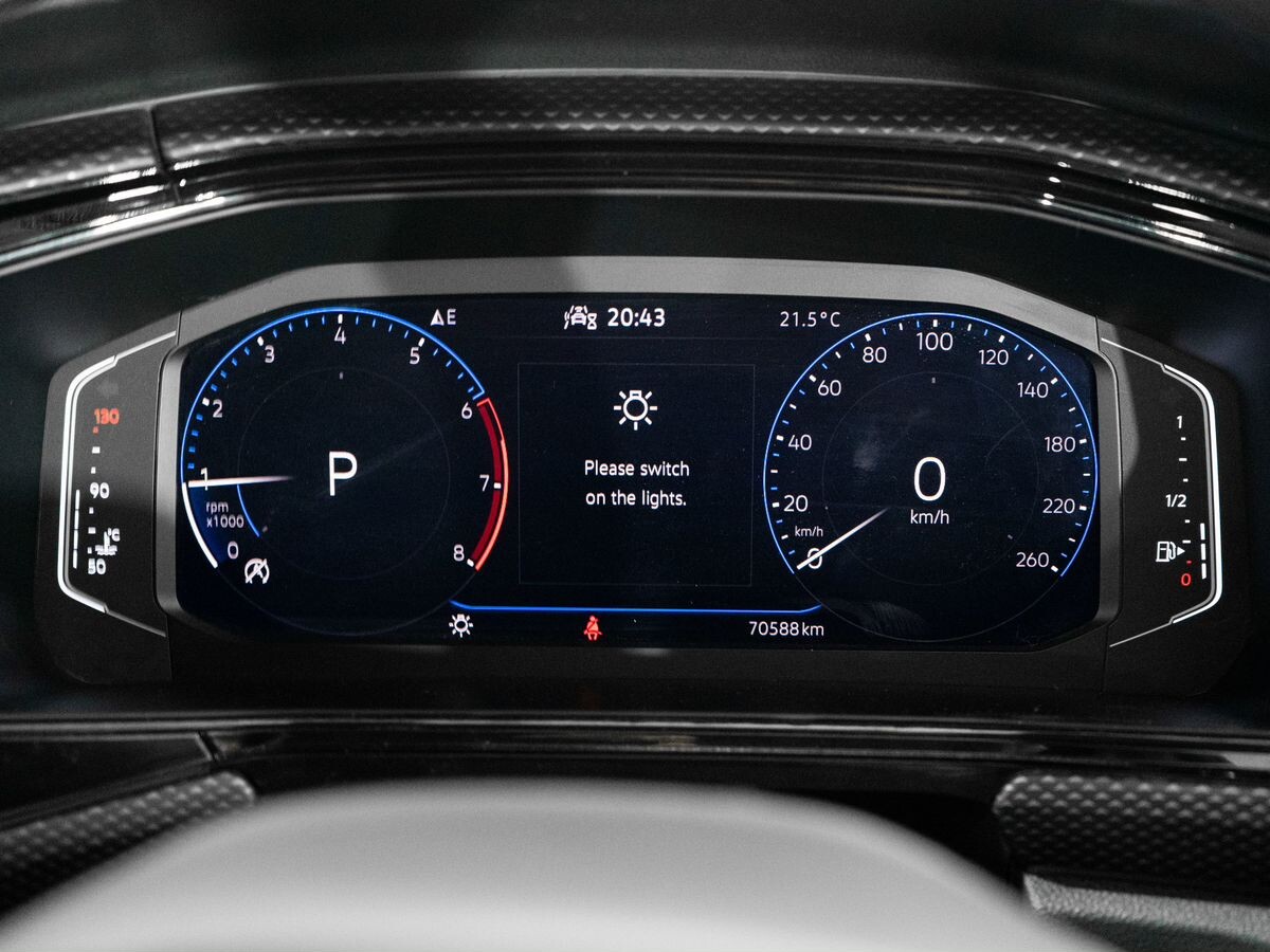Volkswagen T-Cross 2020 - фото автомобиля