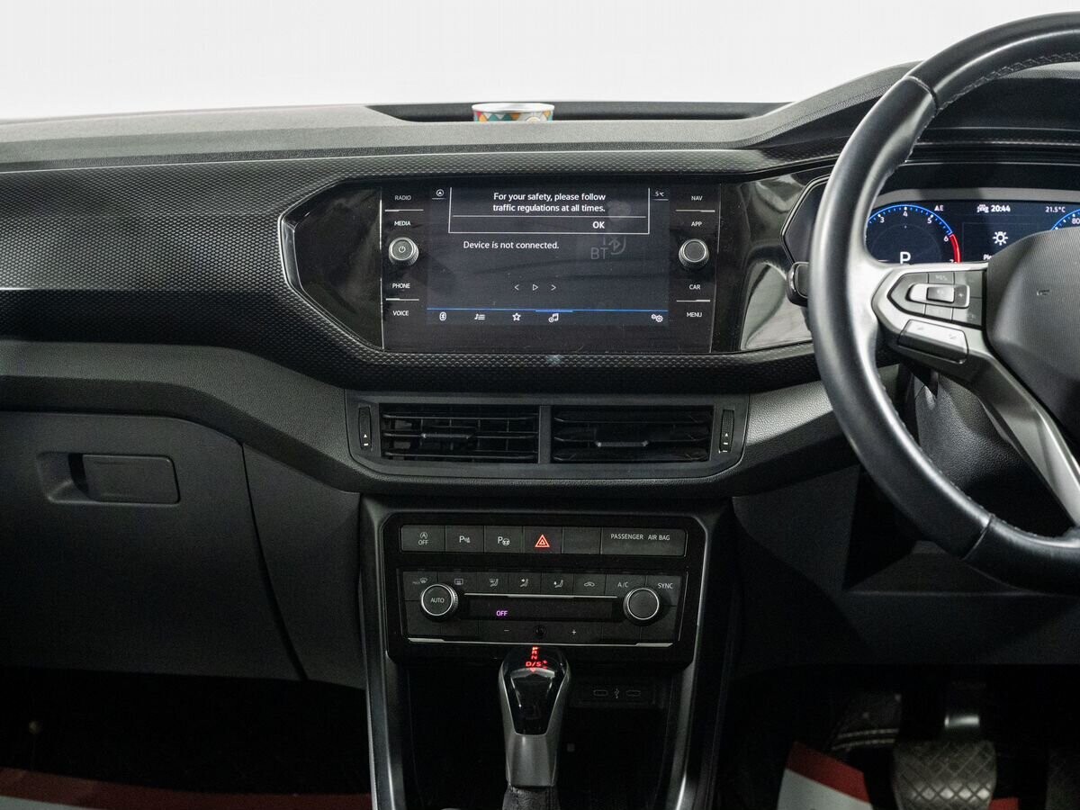 Volkswagen T-Cross 2020 - фото автомобиля