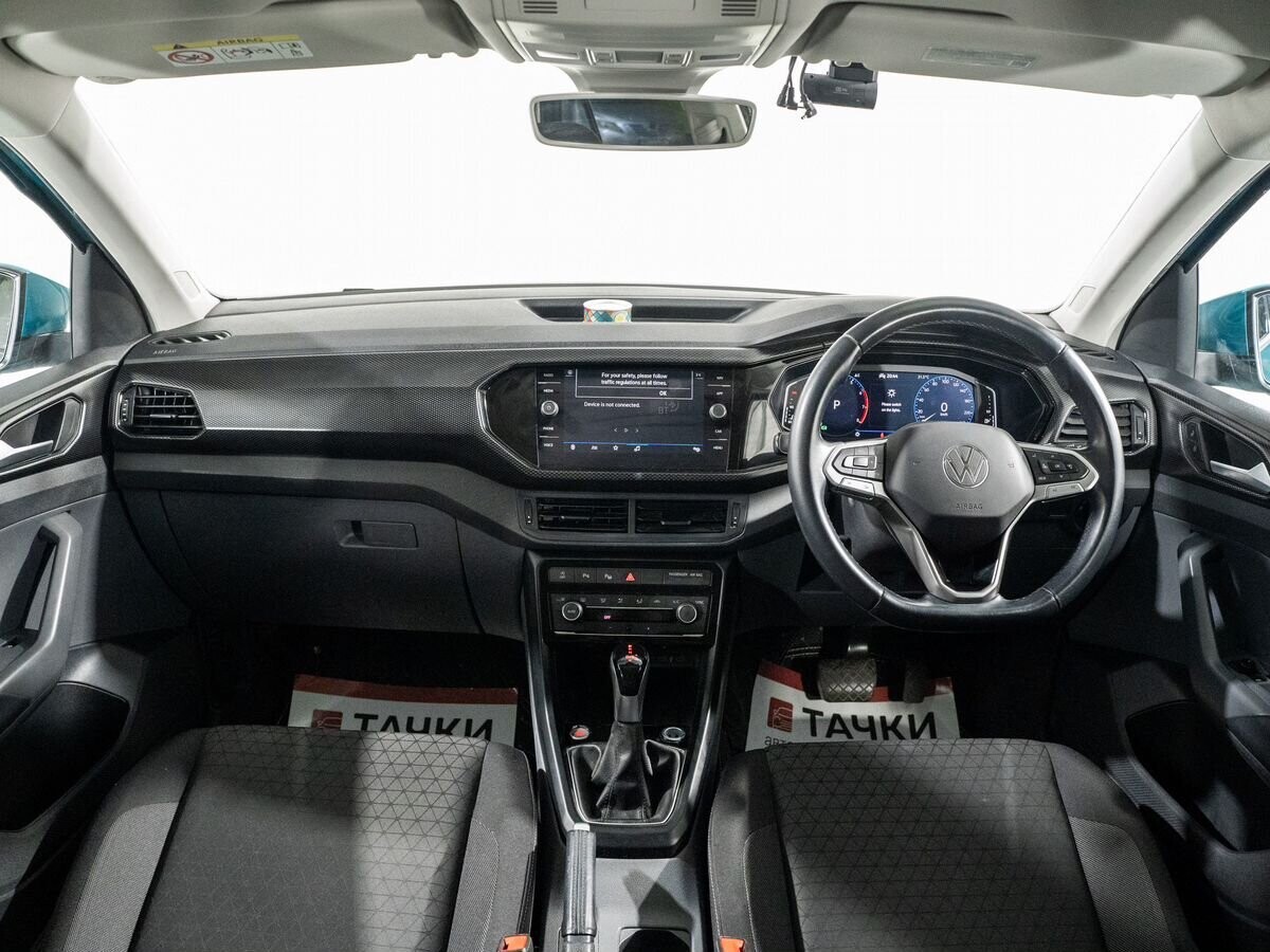 Volkswagen T-Cross 2020 - фото автомобиля