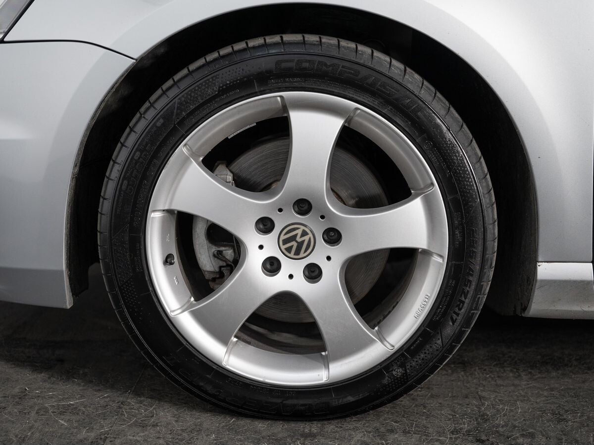 Volkswagen Passat 2014 - фото автомобиля