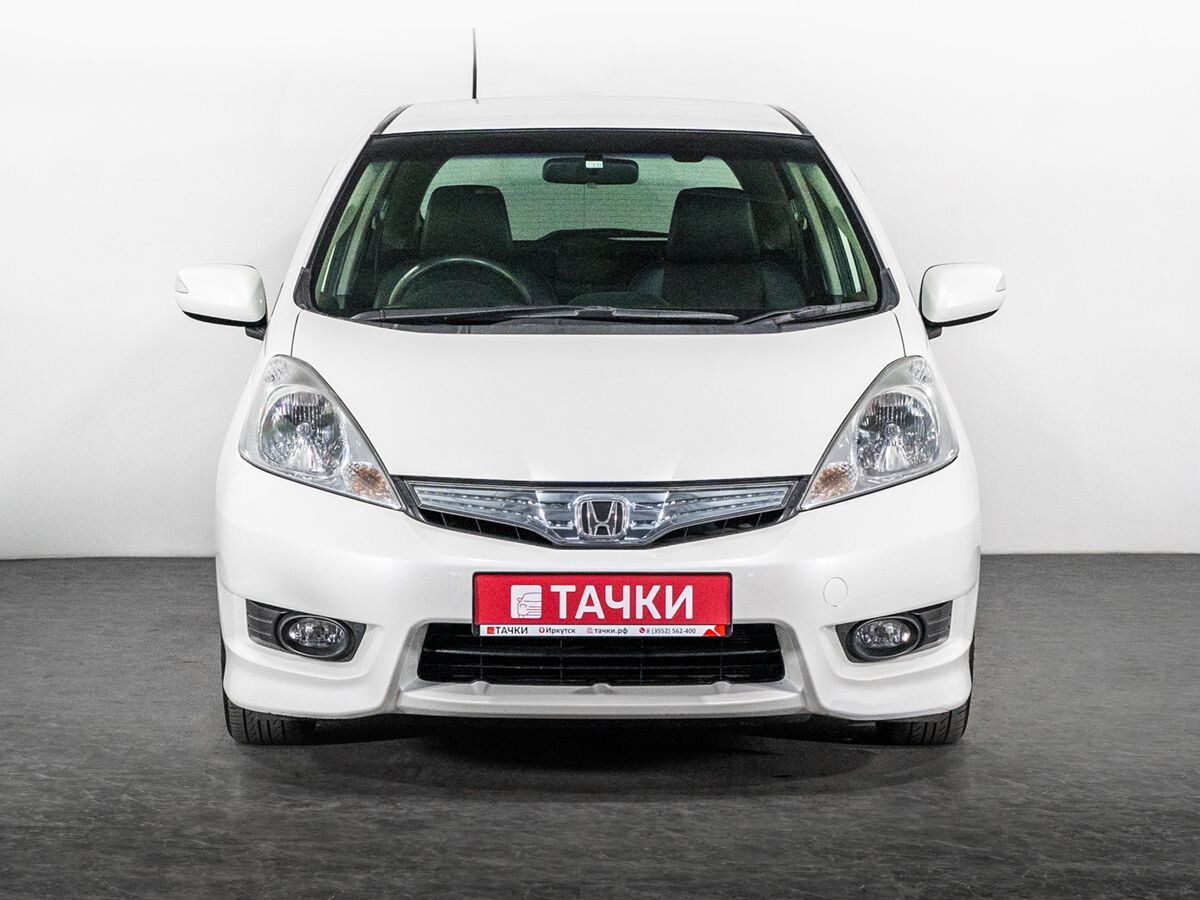 Honda Fit Shuttle 2012 - фото автомобиля