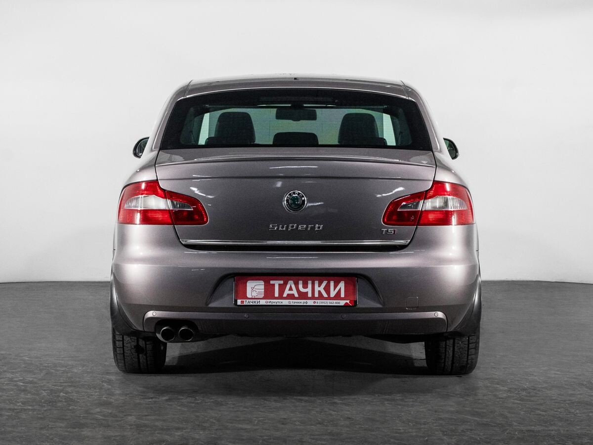 Skoda Superb 2012 - фото автомобиля