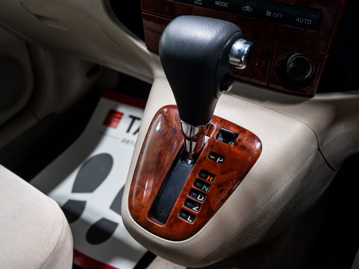 Toyota Corolla Spacio 2002 - фото автомобиля