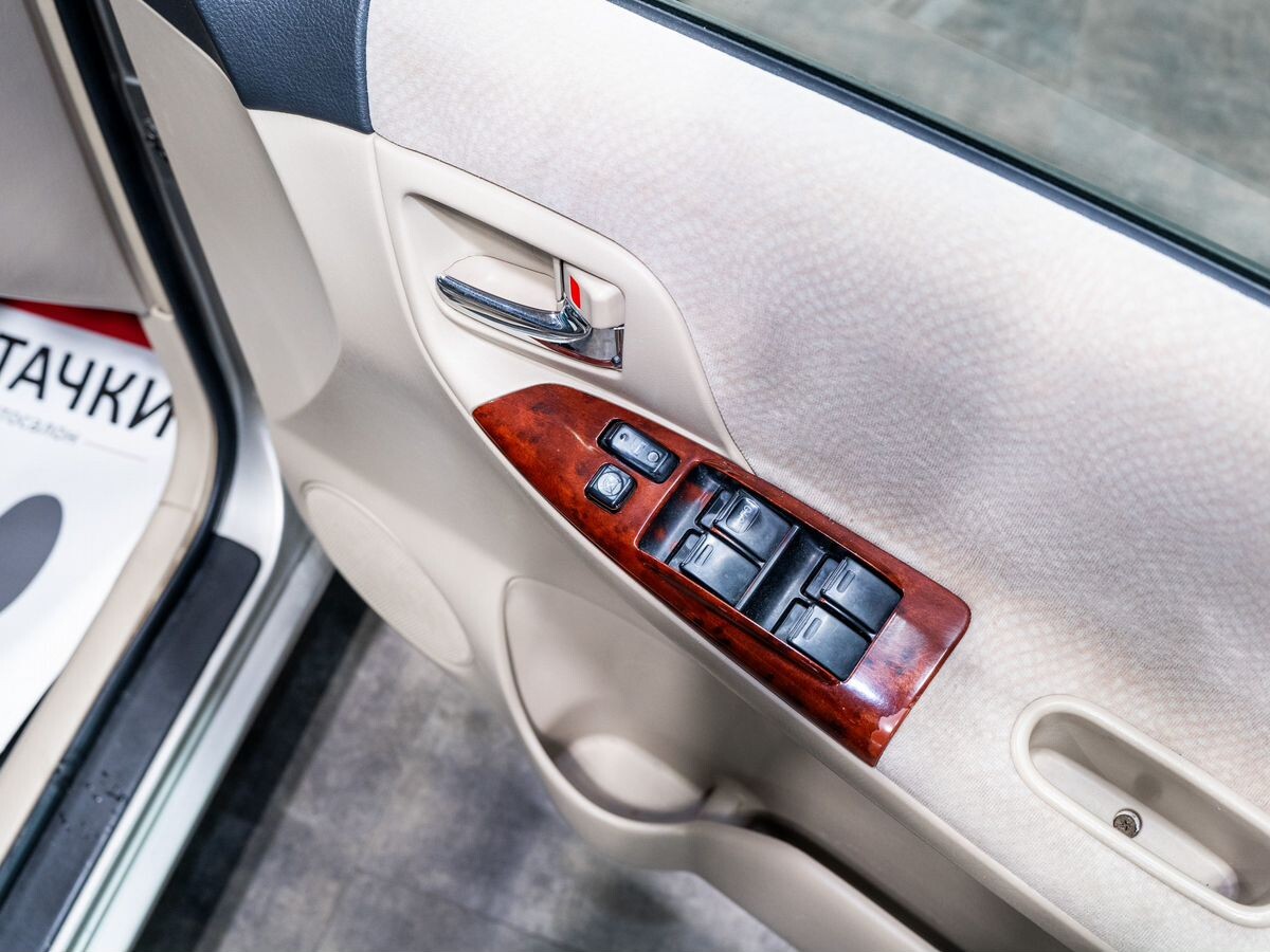 Toyota Corolla Spacio 2002 - фото автомобиля