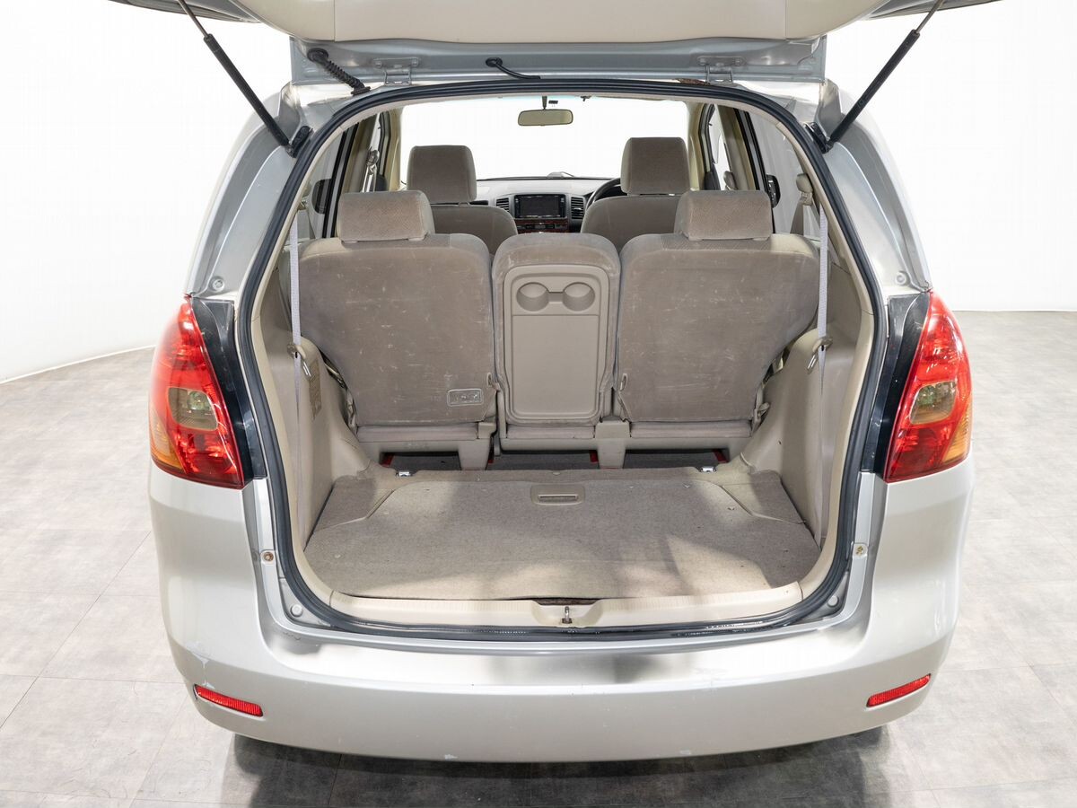 Toyota Corolla Spacio 2002 - фото автомобиля