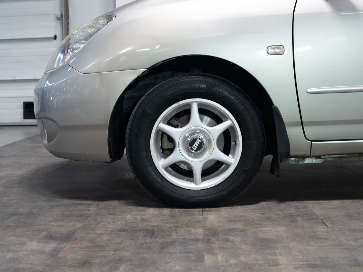 Toyota Corolla Spacio 2002 - фото автомобиля