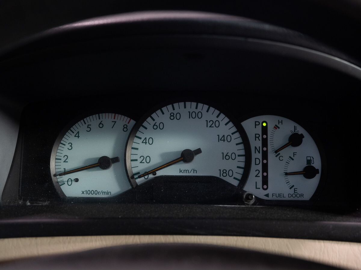 Toyota Corolla Spacio 2002 - фото автомобиля