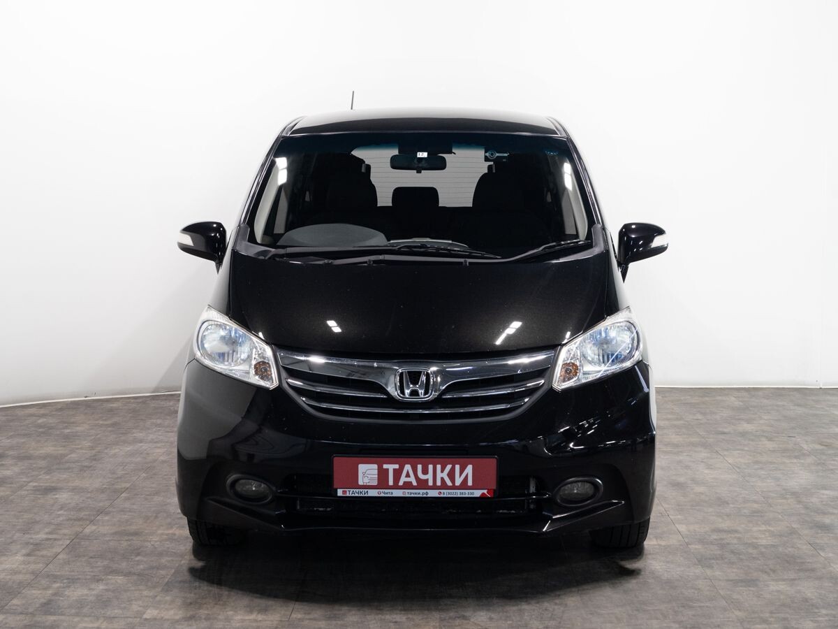 Honda Freed 2012 - фото автомобиля