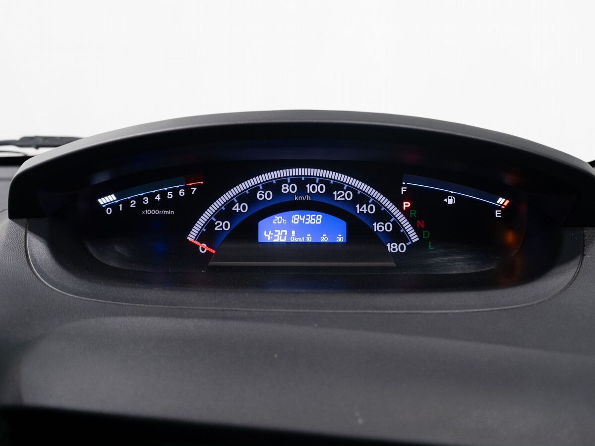 Honda Freed 2012 - фото автомобиля