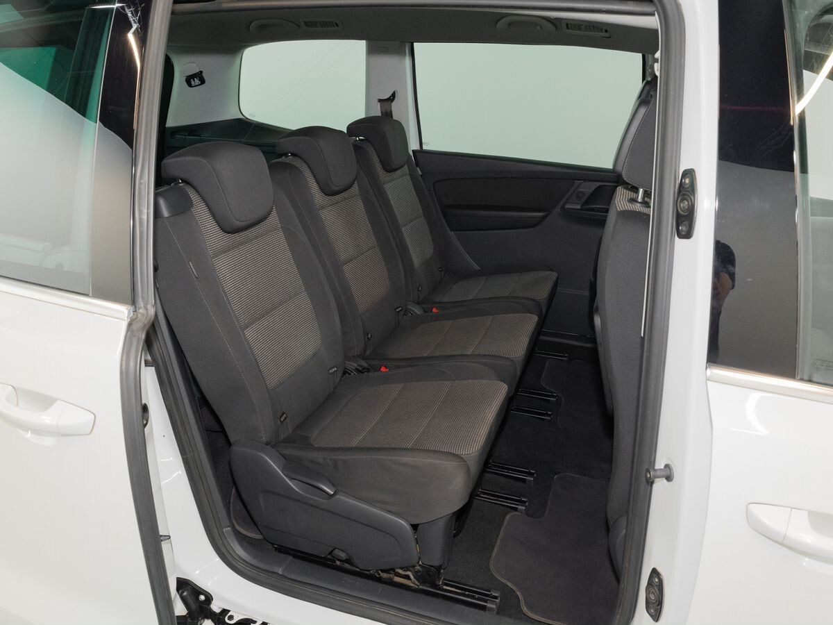 Volkswagen Sharan 2014 - фото автомобиля