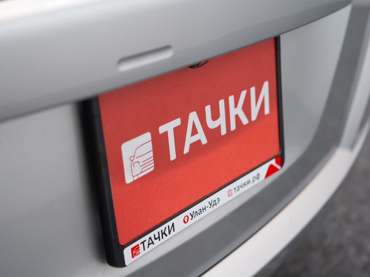 Honda Freed Spike 2011 - фото автомобиля
