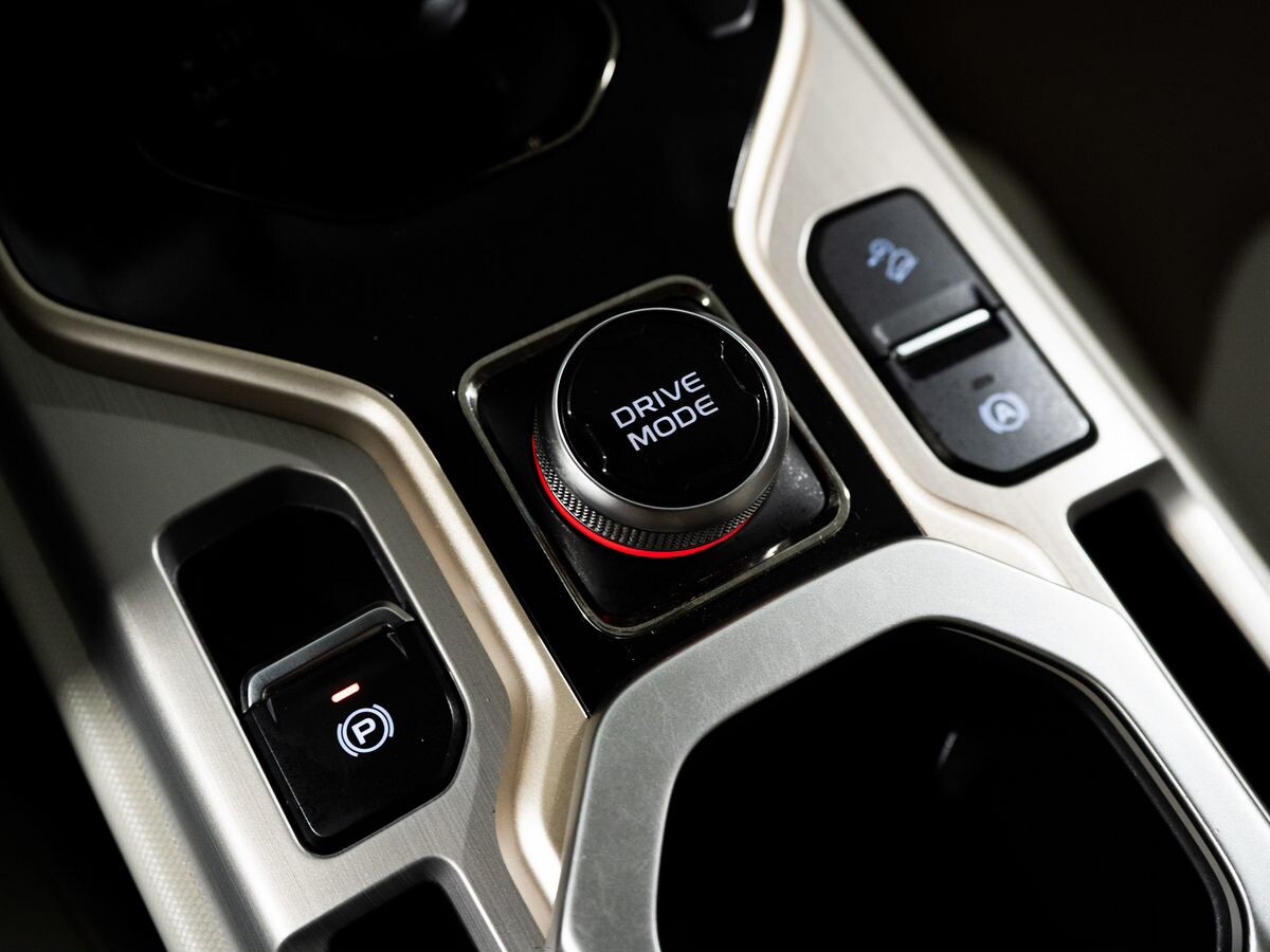Geely ICON 2019 - фото автомобиля